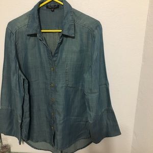 Velvet Heart L chambray button down